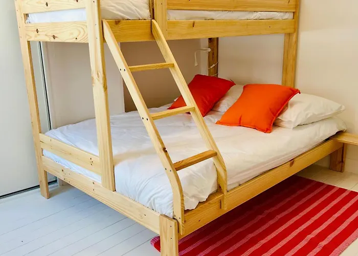 Le Trianon Maison De Pecheur De 1892 *