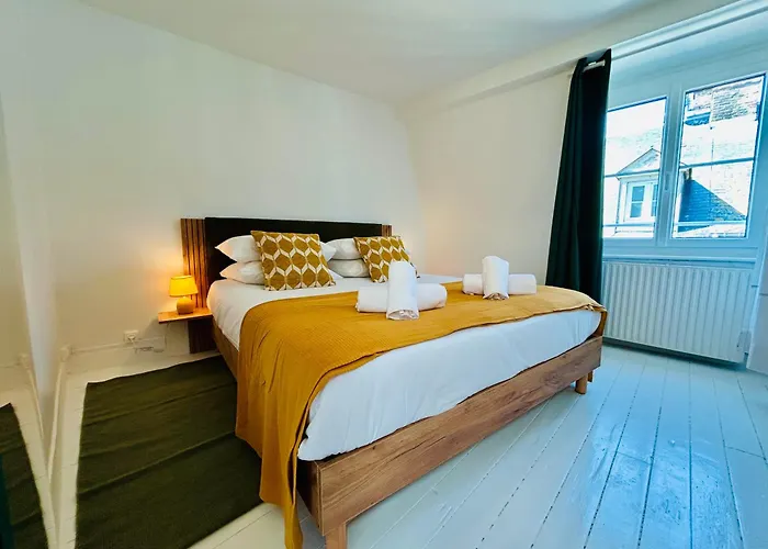 Holiday home Le Trianon Maison De Pecheur De 1892 *